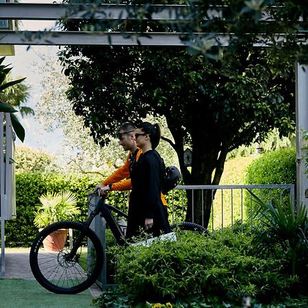 Appartamenti Sant'Alessandro Riva del Garda Bagian luar foto